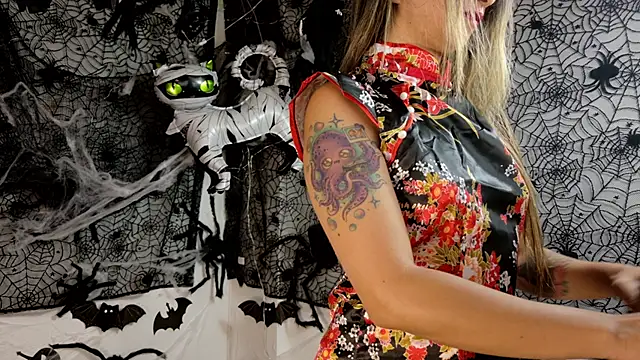 julietta   jackson online show from 18, 10, 2025