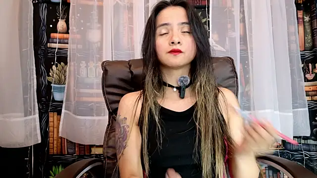 Snapshot of julietta___jackson chatting on 23, 5, 2026 julietta jackson online show from 23, 5, 2026