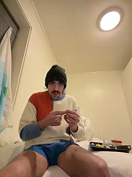 Snapshot of wolfwhite95 chatting on 3, 3, 2026 wolfwhite95 online show from 3, 3, 2026