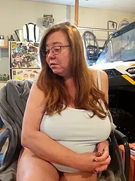 MsShelby40 online show from 30, 10, 2025