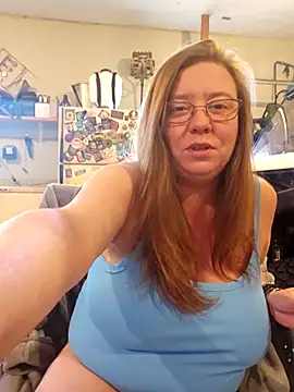 MsShelby40 online show from 5, 12, 2025