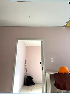 Violetta Suky online show from 24, 10, 2025