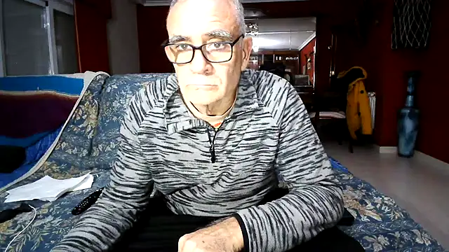 Snapshot of maduroguapo chatting on 6, 2, 2026 maduroguapo online show from 6, 2, 2026