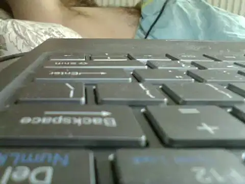Snapshot of FROL83 chatting on 26, 4, 2026 FROL83 online show from 26, 4, 2026