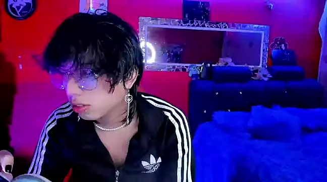 AnggelONfiree online show from 5, 1, 2025