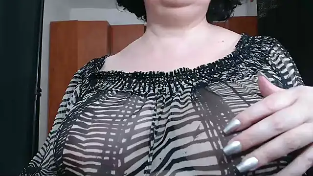 Snapshot of _MissJ_ chatting on 9, 1, 2025 MissJ online show from 9, 1, 2025