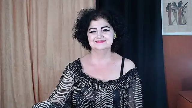 Snapshot of _MissJ_ chatting on 9, 6, 2026 MissJ online show from 9, 6, 2026