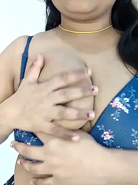 Snapshot of cute_riya0 chatting on 21, 2, 2025 cute riya0 online show from 21, 2, 2025