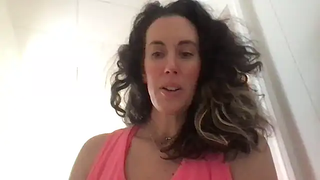 BonfireBonnie online show from 23, 1, 2025