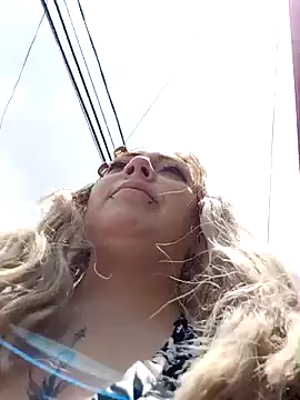 madelaine- online show from 28, 2, 2025