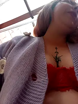 madelaine- online show from 7, 4, 2026