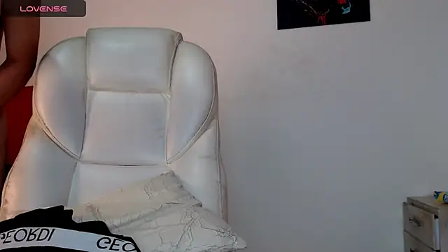 Snapshot of tonibelmont chatting on 5, 12, 2024 tonibelmont online show from 5, 12, 2024