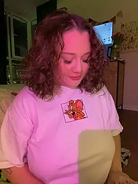 DaisyBooom online show from 9, 3, 2025