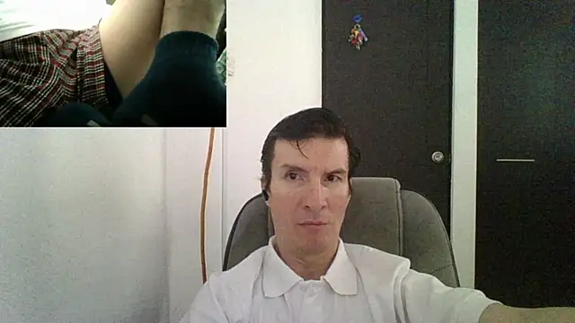 Snapshot of fieryloves chatting on 17, 12, 2024 fieryloves online show from 17, 12, 2024