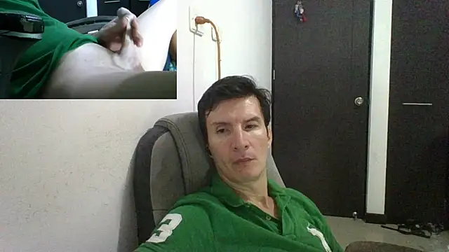 Snapshot of fieryloves chatting on 19, 2, 2025 fieryloves online show from 19, 2, 2025