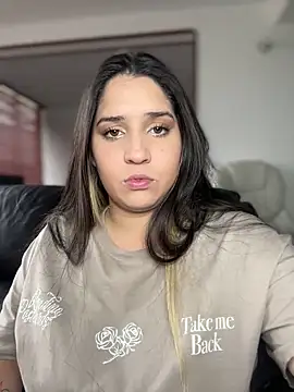 Snapshot of valentina_jonnes1 chatting on 16, 3, 2025 valentina jonnes1 online show from 16, 3, 2025