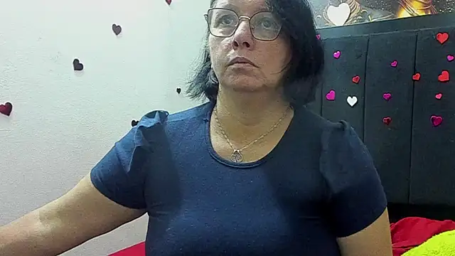Evaaross 2345 online show from 21, 5, 2026