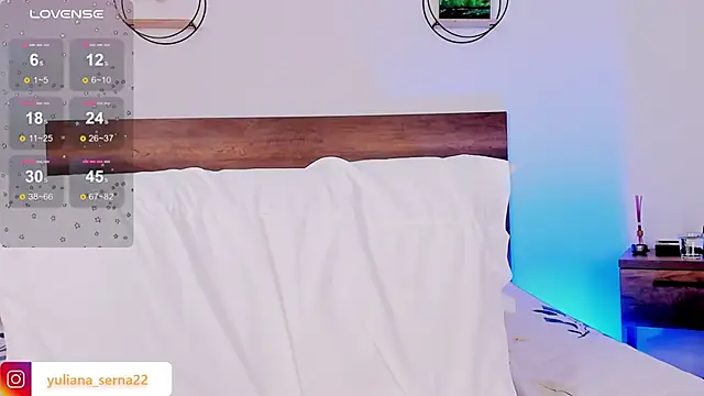 HellenHylls online show from 2, 12, 2024