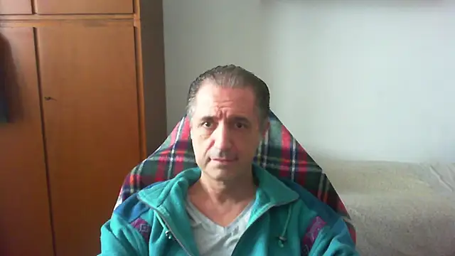 Snapshot of lliuk70mi chatting on 28, 4, 2026 lliuk70mi online show from 28, 4, 2026
