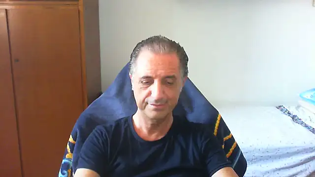 Snapshot of lliuk70mi chatting on 27, 5, 2026 lliuk70mi online show from 27, 5, 2026