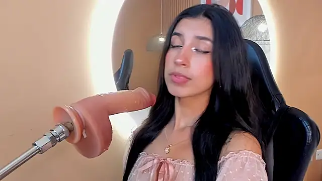 zia cooper online show from 22, 3, 2025