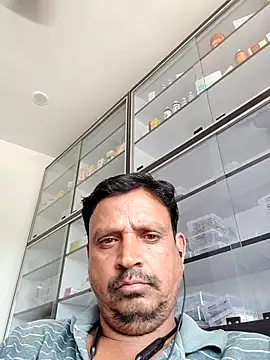 Snapshot of Raj1043 chatting on 4, 6, 2026 Raj1043 online show from 4, 6, 2026