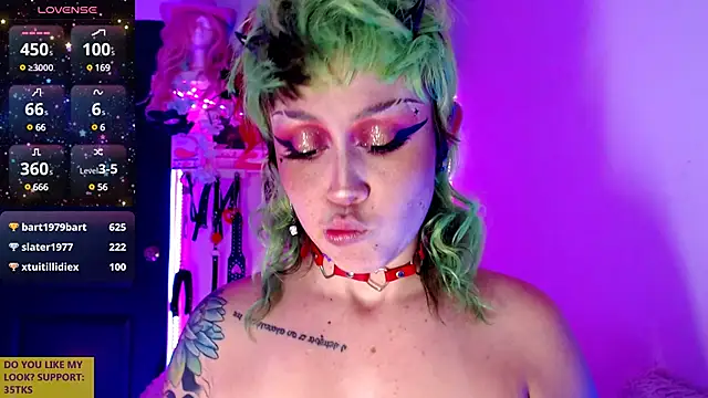 Snapshot of rosse_ivy chatting on 5, 12, 2024 rosse ivy online show from 5, 12, 2024