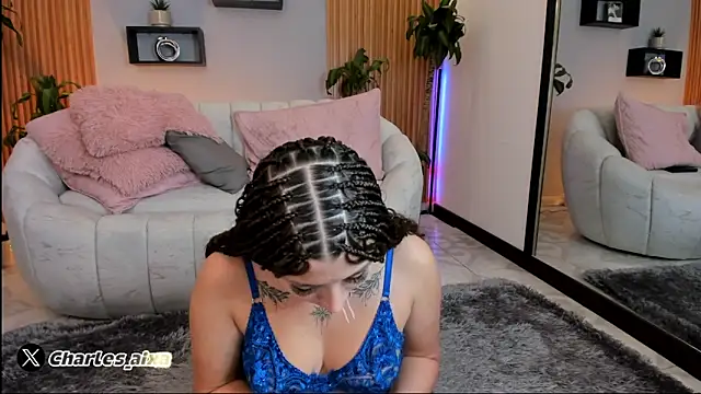 Snapshot of Aixaa_charles chatting on 15, 10, 2025 Aixaa charles online show from 15, 10, 2025