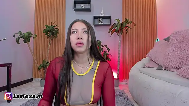 Snapshot of Aixaa_charles chatting on 20, 11, 2025 Aixaa charles online show from 20, 11, 2025