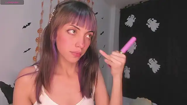 MiaGoth  online show from 23, 10, 2025