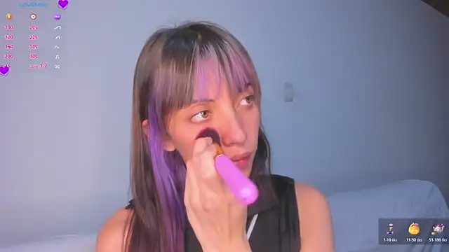 MiaGoth  online show from 15, 11, 2025