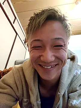 mementomori4669 online show from 2, 10, 2025