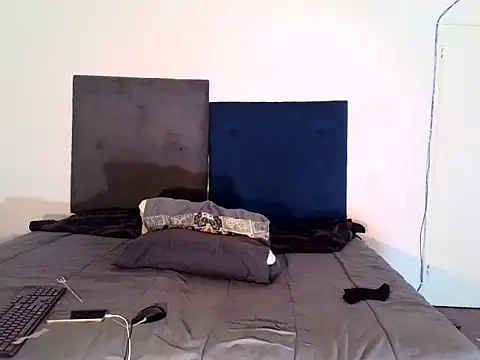 ReginaStar16 online show from 14, 2, 2025