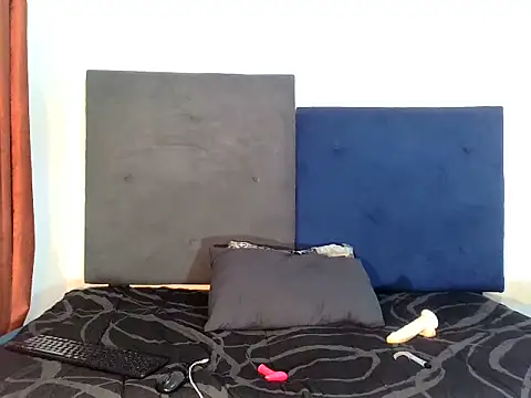 ReginaStar16 online show from 9, 3, 2025