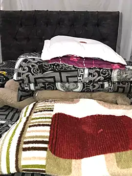 Snapshot of aisha-sajady chatting on 10, 1, 2026 aisha-sajady online show from 10, 1, 2026