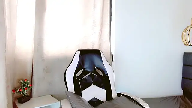 Oriana braom online show from 21, 2, 2025