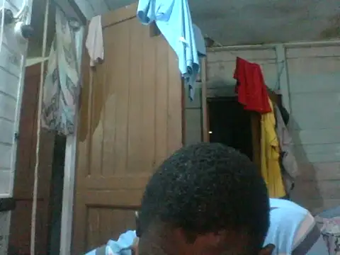 Snapshot of PELOVER chatting on 12, 9, 2025 PELOVER online show from 12, 9, 2025