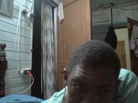 Snapshot of PELOVER chatting on 30, 9, 2025 PELOVER online show from 30, 9, 2025