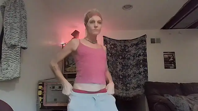 Snapshot of AddieAssets chatting on 4, 12, 2024 AddieAssets online show from 4, 12, 2024