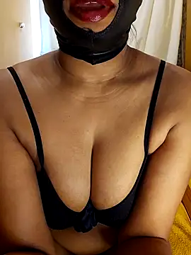 Snapshot of yourdirtyslut69 chatting on 30, 12, 2024 yourdirtyslut69 online show from 30, 12, 2024