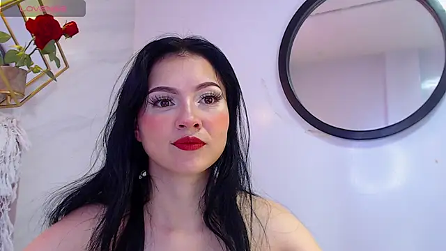 Snapshot of _Rouse_v chatting on 11, 12, 2024 Rouse v online show from 11, 12, 2024