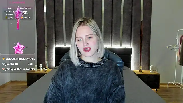 Snapshot of _Sarah_Soul_ chatting on 1, 1, 2025 Sarah Soul online show from 1, 1, 2025