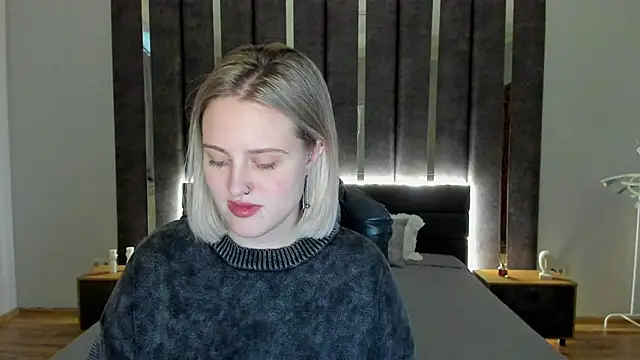 Snapshot of _Sarah_Soul_ chatting on 1, 1, 2025 Sarah Soul online show from 1, 1, 2025