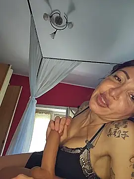 Snapshot of Carolina_red chatting on 18, 6, 2026 Carolina red online show from 18, 6, 2026