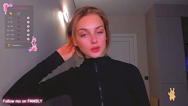Snapshot of pretty_girlnextdoor chatting on 7, 3, 2025 pretty girlnextdoor online show from 7, 3, 2025