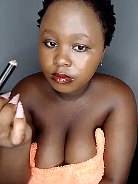 Dark Berry 26 online show from 17, 4, 2026