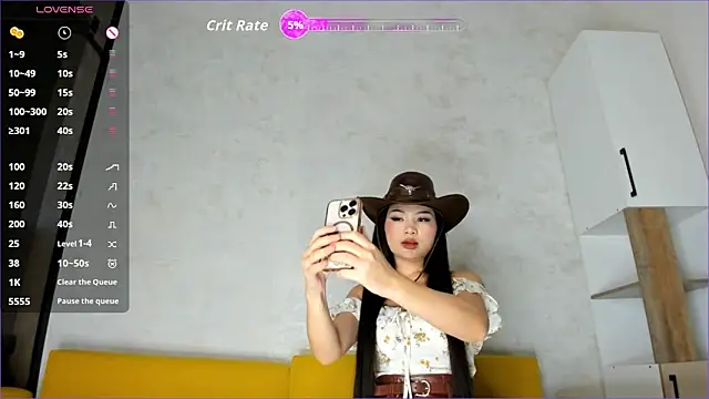 Snapshot of Xiao_Mei_ chatting on 24, 10, 2025 Xiao Mei online show from 24, 10, 2025