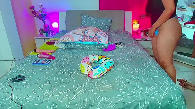 Kendralove31xxx online show from 13, 4, 2026