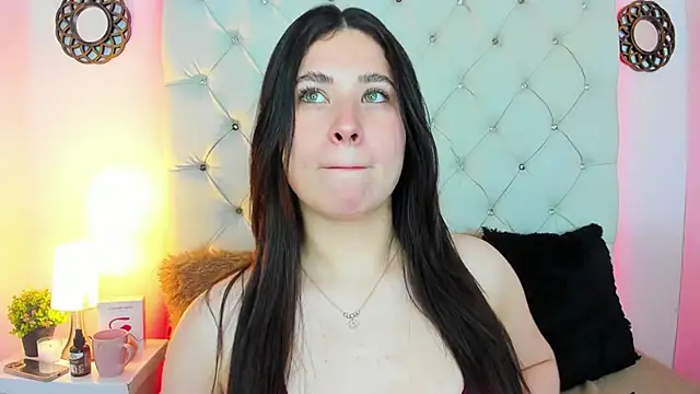Snapshot of ValeryLovee chatting on 23, 12, 2024 ValeryLovee online show from 23, 12, 2024