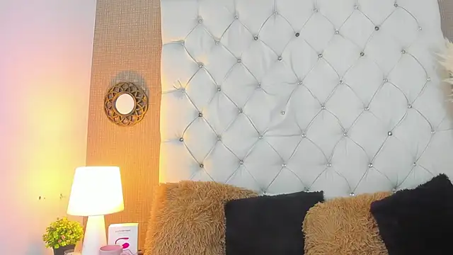 Snapshot of ValeryLovee chatting on 2, 3, 2025 ValeryLovee online show from 2, 3, 2025